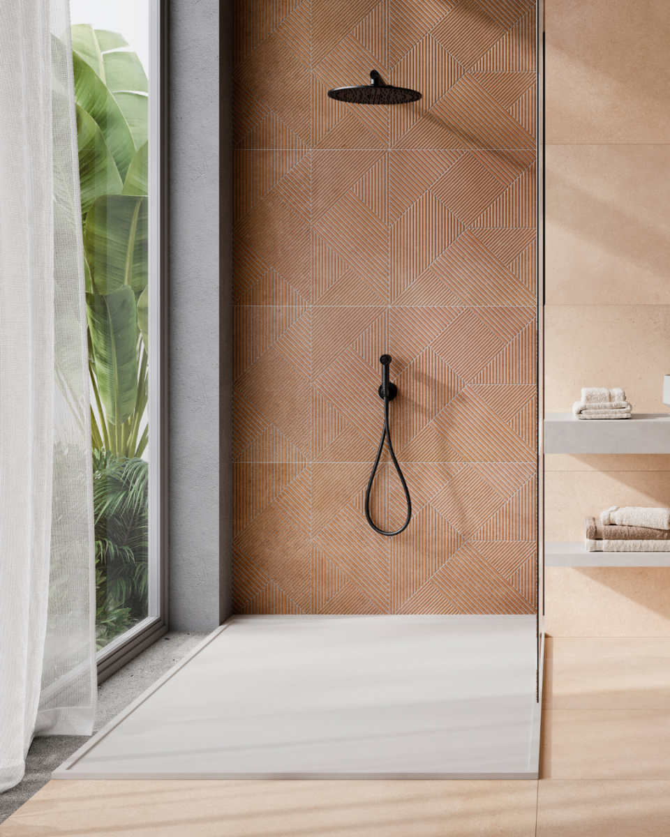 Carrelage inspiré de la terre cuite pour la salle de bain, l’intérieur et l’extérieur à Puget sur Argens
