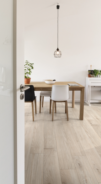 Salle à manger avec carrelage effet bois