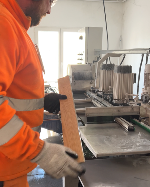 Service découpe de plinthes Expérience Carrelage