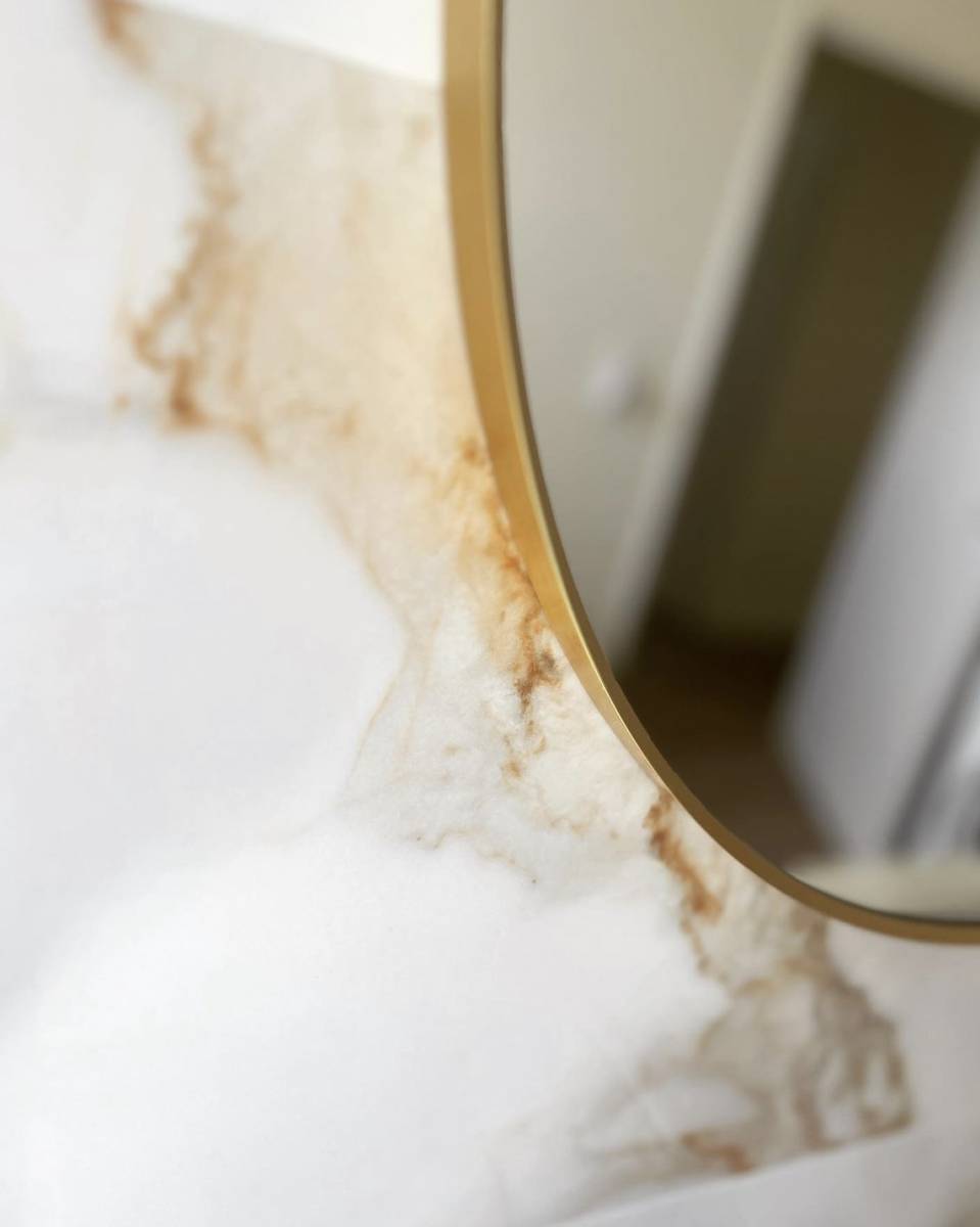 Carrelage grand format imitation marbre gold