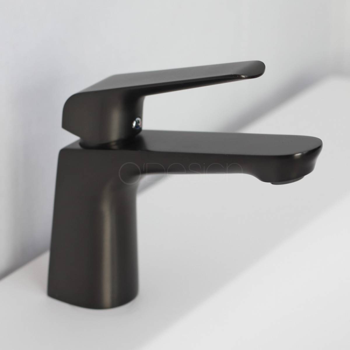 Robinet mitigeur haut moderne pour lavabo et vasque à Sanary sur Mer Var